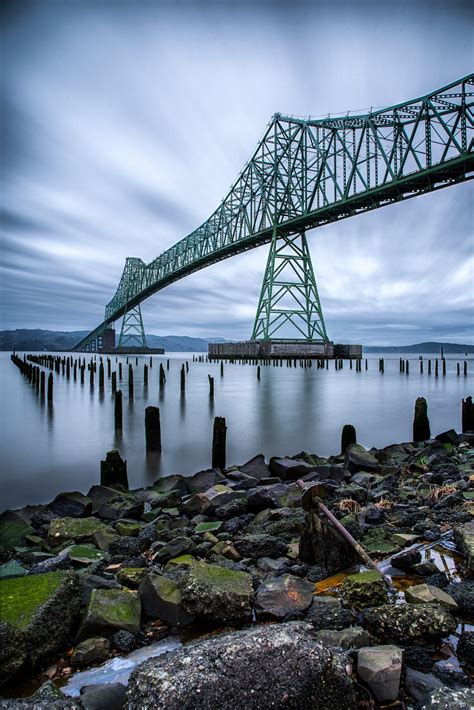 Bridge in Astoria with long exposure for water and clouds | Photo bridge, Astoria, Astoria bridge