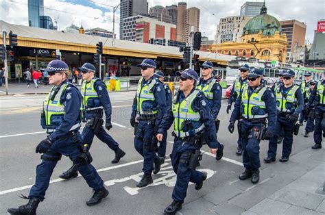 Victoria Police Officers on Flinders Street in Melbourne Editorial Photography - Image of ...