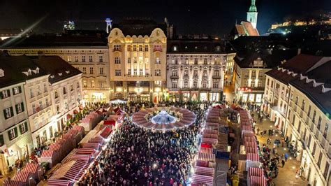 Bratislava Christmas Markets 2018 - Bratislava City Tours