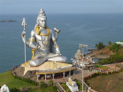 Travel as you like in India - Travel Blog: Top 15 Religious Places in India