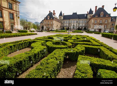 University campus in Paris, France / The Cité Internationale Stock ...