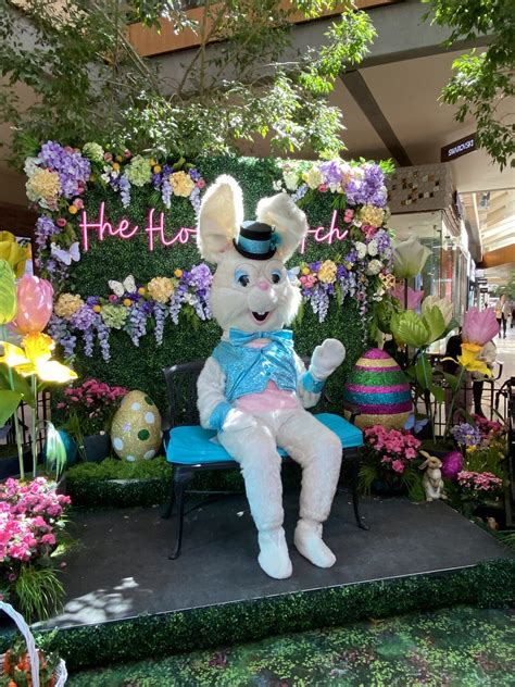 Easter Bunny Photos at Bellevue Square | Bellevue Downtown Association