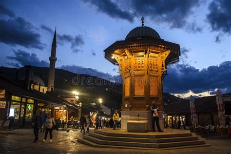 The Sebilj Wooden Fountain, Sarajevo Editorial Image - Image of historic, bascarsija: 112303620