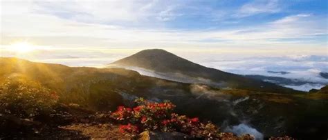 Legenda Gunung Putri Bogor