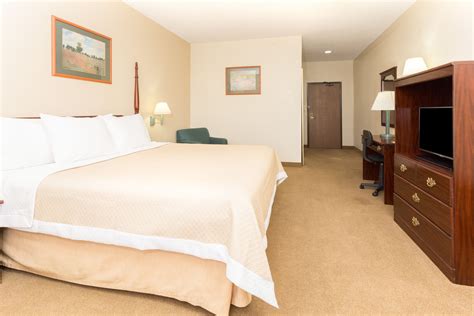 Days Inn by Wyndham Colorado Springs Airport | Colorado Springs, CO Hotels