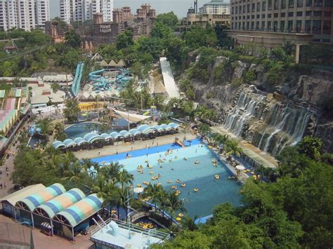 Travel To Malaysia: Sunway Lagoon, Selangor, Malaysia