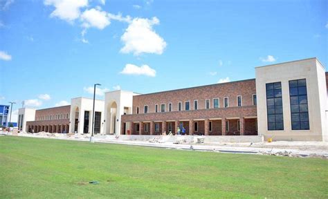 CISD host ribbon cutting for new school | News | corsicanadailysun.com