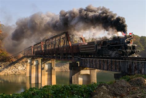 Great Smoky Mountains Railroad #1702 during a Photo Runby : r/trains