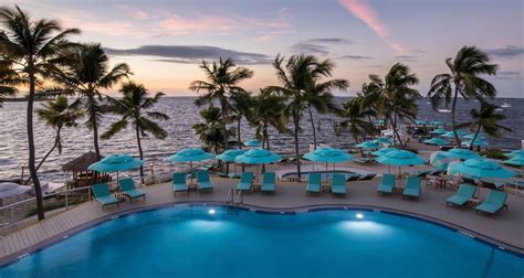 15 Florida Hotel Pools Where You Can Beat the Heat!