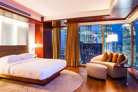 Grand Suite at Grand Hyatt Kuala Lumpur http://travel.bart.la/2013/02/25/grand-suite-at-grand ...