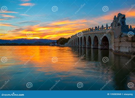 Summer Palace Sunset, Beijing Stock Photo - Image of summer, bridge: 135083068