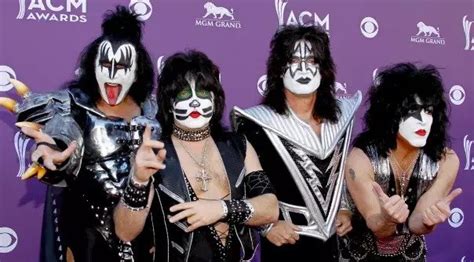 10 wild and shocking facts about rock band KISS