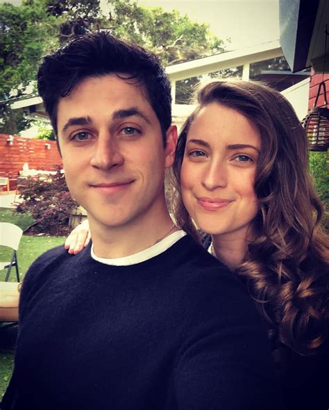 David Henrie: Wizards of Waverly Place Star Arrested with Loaded Gun at Airport - The Hollywood ...