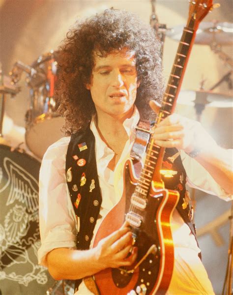 QueenOnline.com - Brian May