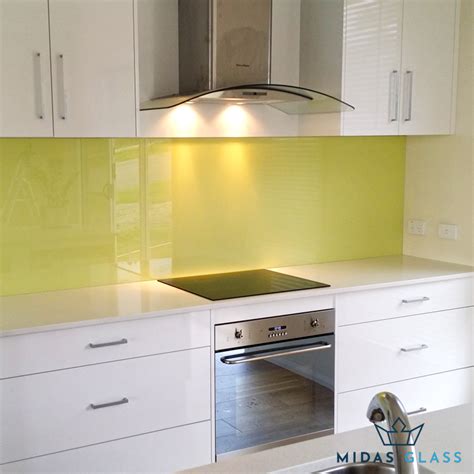 Glass Backsplash - Midas Glass Contractor Singapore - Direct Glass & Aluminium Contractor