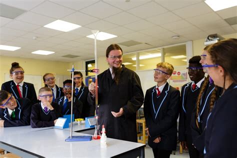 Science + -Cranbourne | 11-16 Comprehensive School -Cranbourne Wessex Close Basingstoke ...