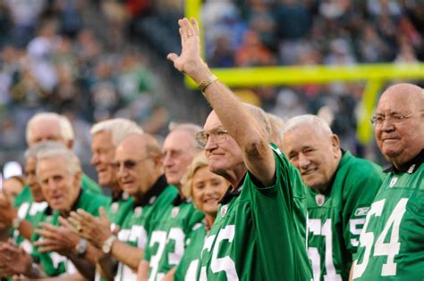 Philadelphia Eagles Legend Died on Saturday - Athlon Sports