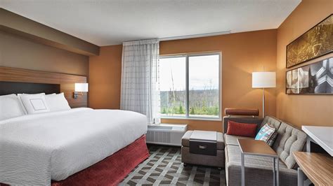 Hotel in Fort McMurray, Alberta, Canada | TownePlace Suites Fort McMurray