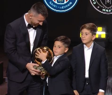 Lionel Messi's son Mateo grabs Ballon d'Or trophy weighing 15kg - Futbol on FanNation