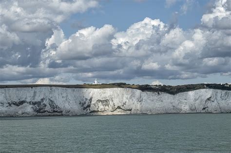 A History of Dover, England - Local Histories