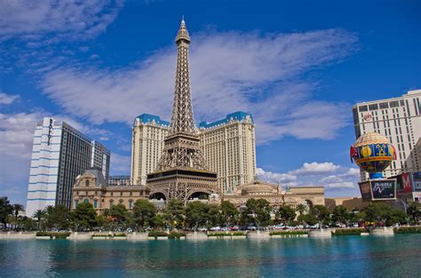 File:Paris hotel Vegas 17.jpg - Wikimedia Commons