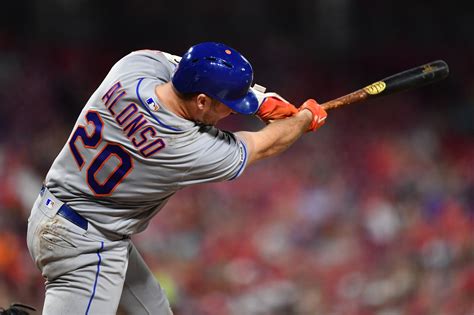 With No. 50 From Pete Alonso, Mets Power Past the Reds - The New York Times