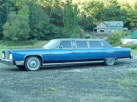 Luxurious Vintage 1977 Lincoln Continental Stretch Limousine