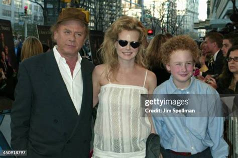 Art Garfunkel Family Photos and Premium High Res Pictures - Getty Images