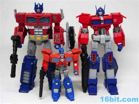 16bit.com Figure of the Day Review: Flame Toys Transformers Optimus Prime IDW Version Furai ...