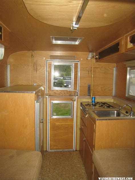 Interior Alaskan Camper - Alaskan Campers - Gallery - Wander the West