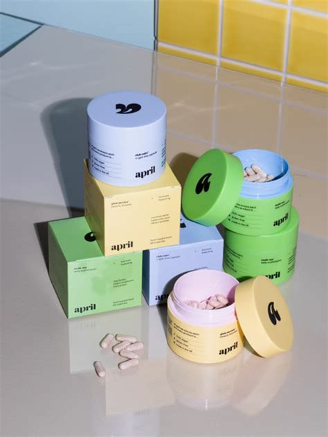 TikTok's Favourite Razor Brand Has Launched Skin Supplements | Supplements packaging, Graphic ...