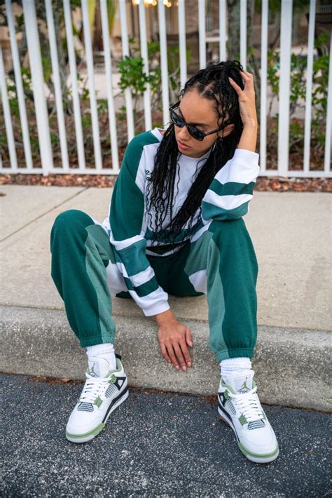 HOW TO STYLE: Jordan 4 Oil Green (Seafoam); see how I styled the Jordan ...