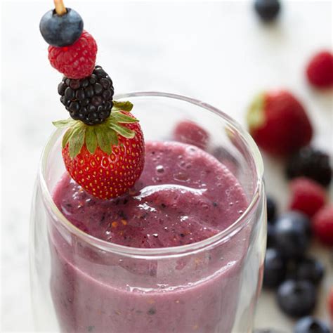 Berry Delicious Smoothie Recipe | Sur La Table