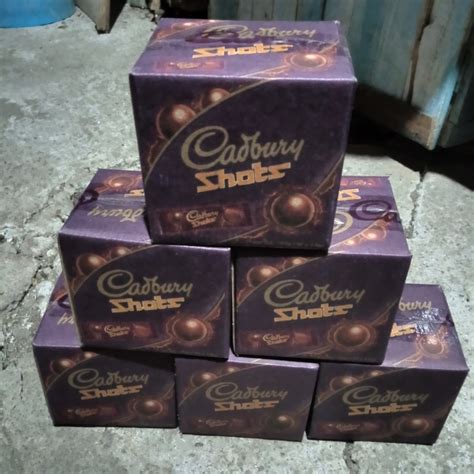 CADBURY SHOTS 3.6G, Food & Drinks, Packaged & Instant Food on Carousell