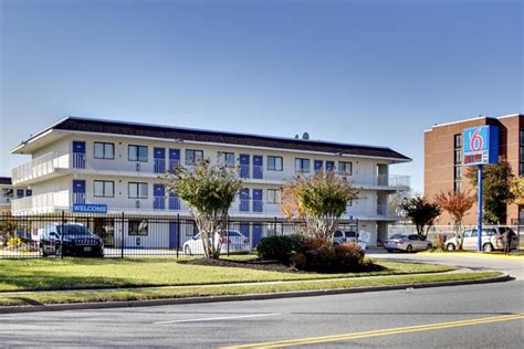 Motel 6 Washington DC - Capitol Heights $82 ($̶9̶3̶). Capitol Heights Hotel Deals & Reviews - KAYAK