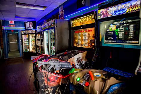 Enjoy Retro Arcade Games At The Keg & Coin Bar In Florida