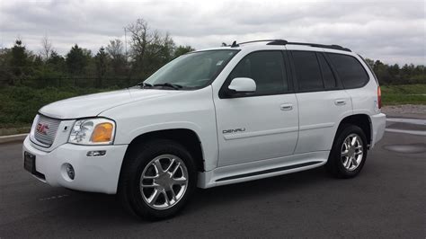 GMC Envoy Denali Specifications - http://www.designdellautomobile.com ...