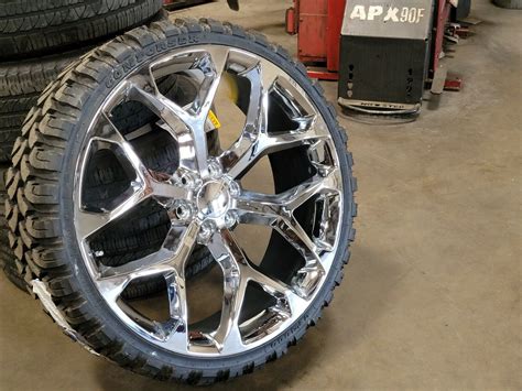 26 Wheels Chrome Snowflake Rims 33" MT Tires Fit Yukon Tahoe Silverado ...