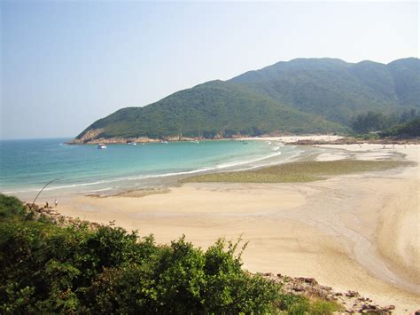 Hiking In Sai Kung Hong Kong: Ham Tin Wan Beach