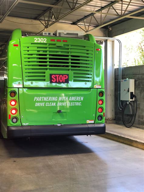 New Flyer, Burns & McDonnell Selected for Battery Electric Bus Charging ...