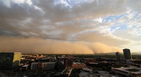 Espectacular tormenta de arena en Phoenix - Libertad Digital