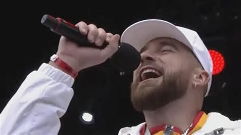 Travis Kelce Gives Fiery Speech At Chiefs Rally, 'Let's Run This S*** Back'