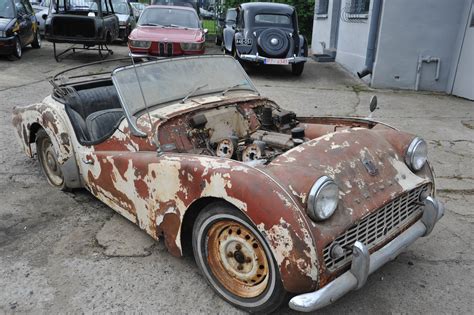 '59 Triumph TR3A - Classic Car Restoration Center