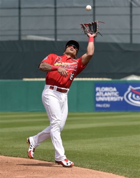 St. Louis Cardinals: Kolten Wong in Center Field is Worth a Shot