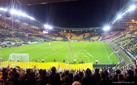 Estadio de la Beaujoire, Nantes, Francia, Capacidad 38.486 espectadores ...