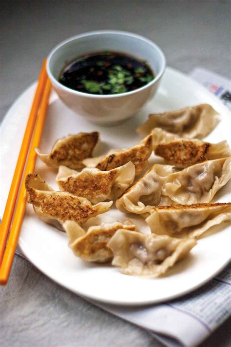 Pot Stickers ~ Guotie – Leite's Culinaria