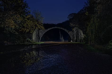 Rakotzbrücke im Herbst Foto & Bild | park, wasser, lausitz Bilder auf ...