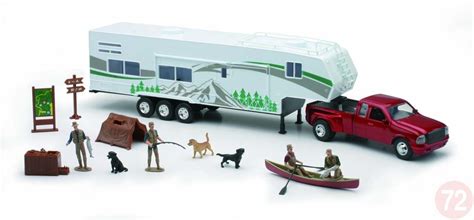 New Ray Toys - Fifth Wheel Camping Set Play Set - Camping Adventure - 1:32 | Toy Truck | Toy ...