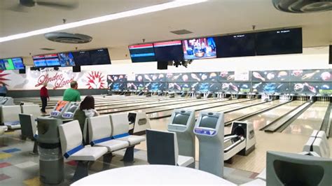 Bowling Alley «Linden Lanes», reviews and photos, 741 N Stiles St, Linden, NJ 07036, USA