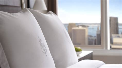 San Francisco City-View Hotel Room | Bay Area | Four Seasons